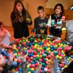 האור הפנימי: חנוכה שמח במרכז מהותי מקבוצת אריסון