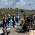 בין גן לאומי לשמורת טבע, בין קיסריה ועין גדי, בין פריחה להצגה