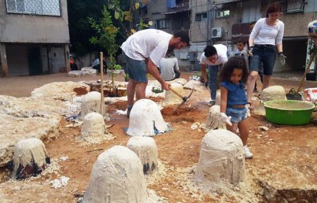 פעילות יצירה משפחתית בעיר לוד: זומו המפתן עם אמנות עד פתח הבית