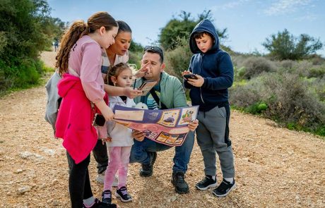 “תעלומות בזמן”: המשחק האינטראקטיבי שיהפוך את הטיול המשפחתי בסוכות להרפתקה