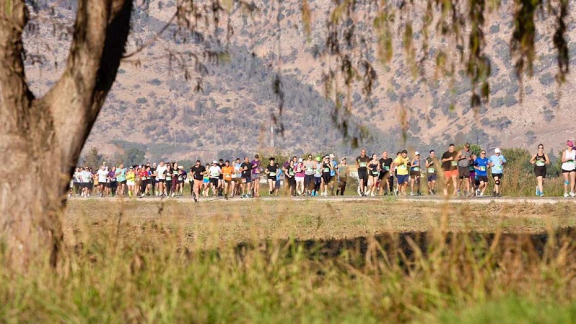 אלפי משתתפים במרוץ העגור 2025. צילום SportPhotography עמק החולה חגג הבוקר עשור למרוץ העגור